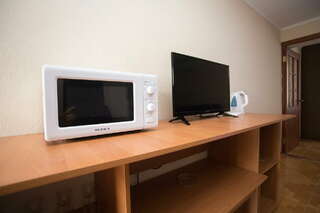 Гостевой дом Черное море Саки Классический четырехместный номер-3